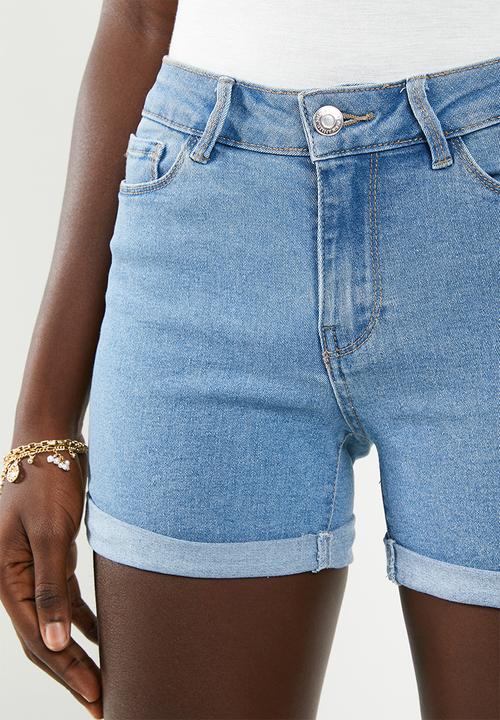 Vero Moda - Hot seven denim fold shorts - light blue