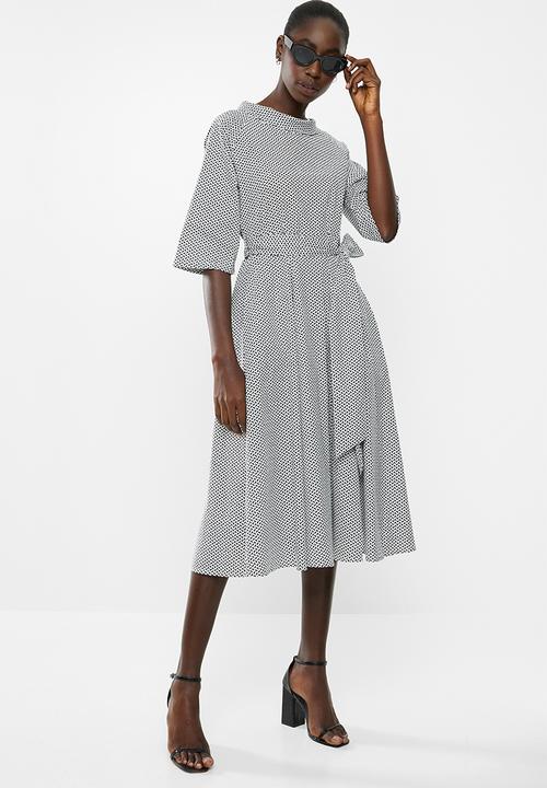 AMANDA LAIRD CHERRY - High waisted pleat maxi - black & white