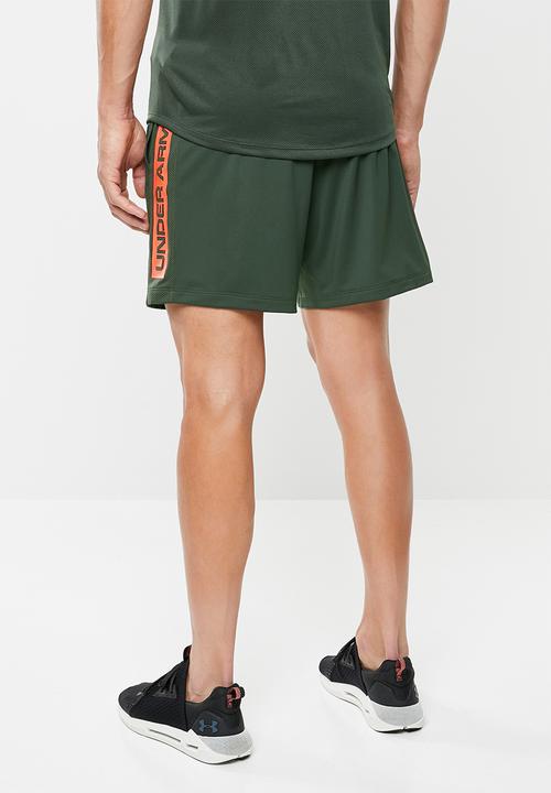 Under Armour - Mk1 wordmark 7in short  - green & red