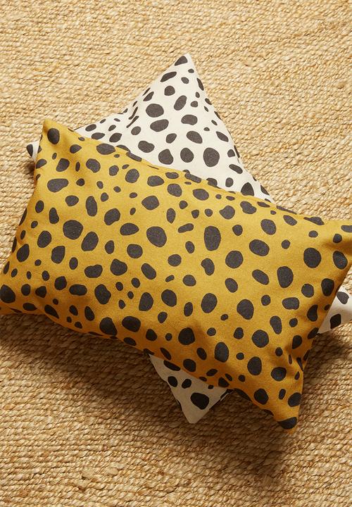 Hertex Haus - Desert storm cushion cover - ochre
