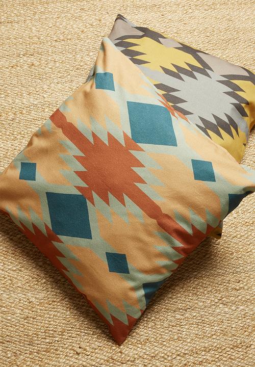Hertex Haus - Tribal chic cushion cover - azurite