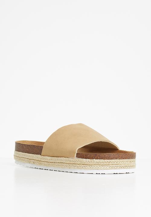 Cotton On - Rex single vamp flatform - camel 