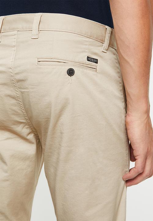 GUESS - Fashion chino pants - beige 
