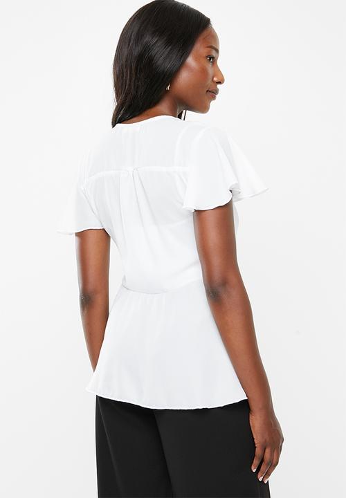 edit - Flutter sleeve button down blouse - white