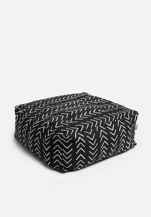 Sixth Floor - Herringbone floor cushion - black & white