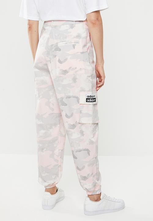 adidas Originals - Camo trackpants - pink