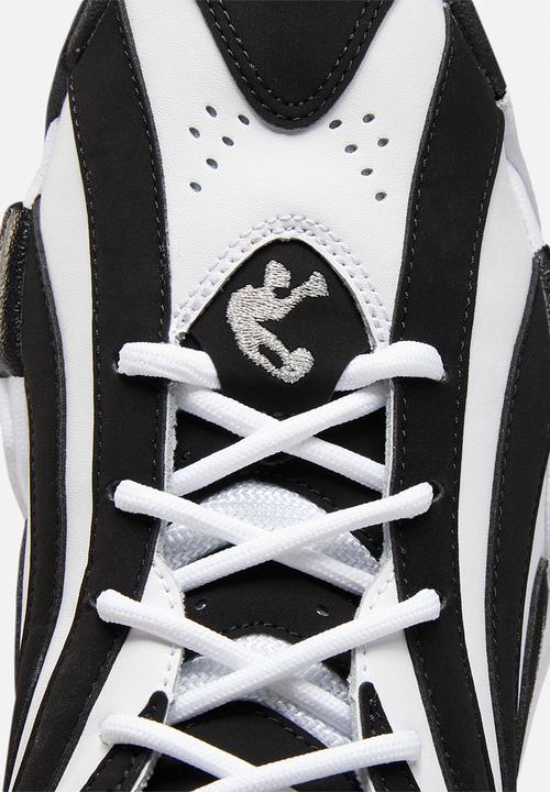 Reebok - Shaqnosis - black / white/silver met.