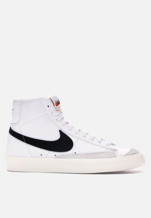 nike blazer superbalist