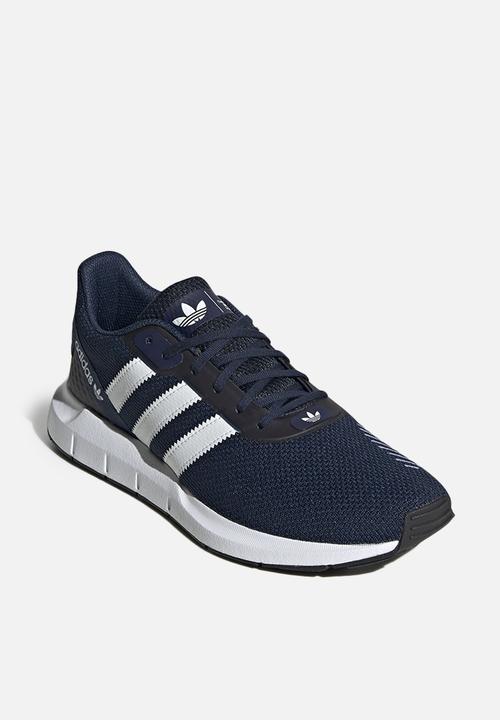 adidas Originals - Swift Run RF - collegiate navy / ftwr white / core black