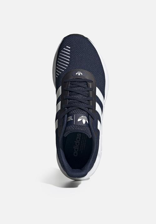 adidas Originals - Swift Run RF - collegiate navy / ftwr white / core black