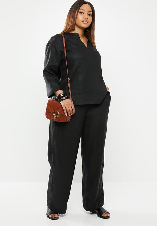 AMANDA LAIRD CHERRY - Plus size Nokuzola linen pants - black