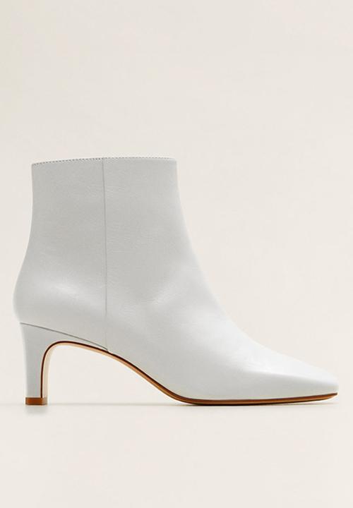 mango white boots