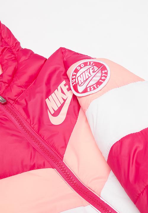 Nike - Nike chevron and stripe - pink 