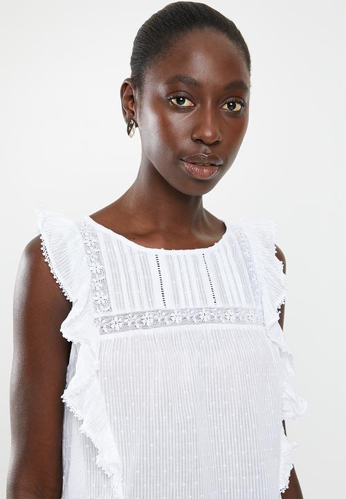 New Look - Cherry lace top - white