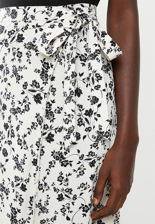 New Look - Louisa wrap midi skirt - cream