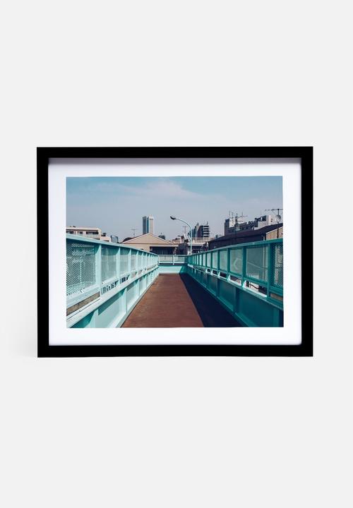 Dale Anne Scogings - Station skyline