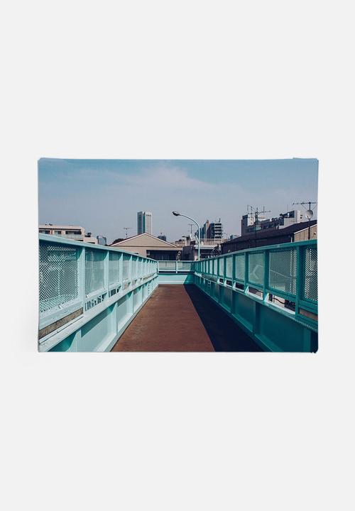 Dale Anne Scogings - Station skyline