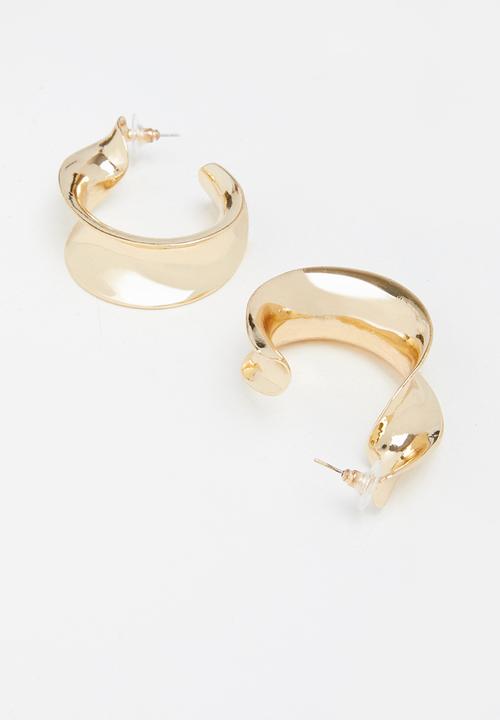 Superbalist - Sculptured hoop earrings - gold