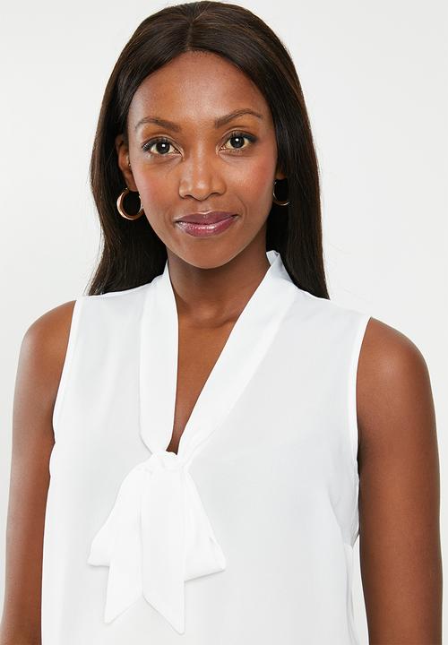 New Look - Maternity Eliza pussy bow blouse - white