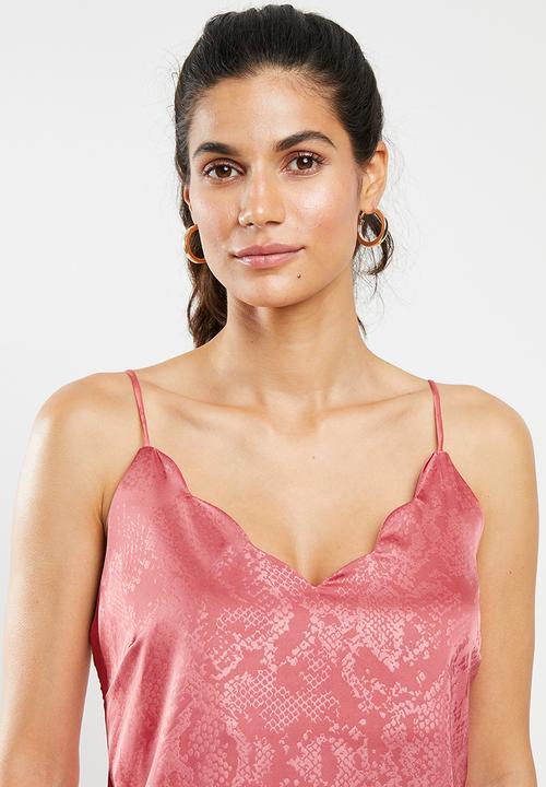 Glamorous - Scallop cami - pink