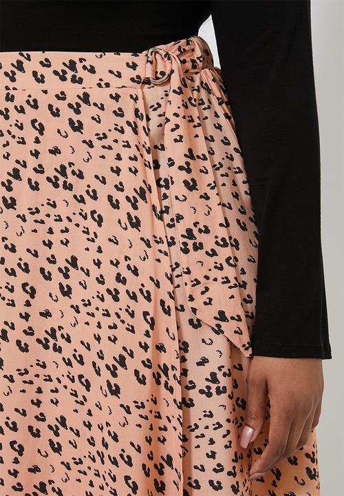 Superbalist - D-ring wrap skirt - peach & black