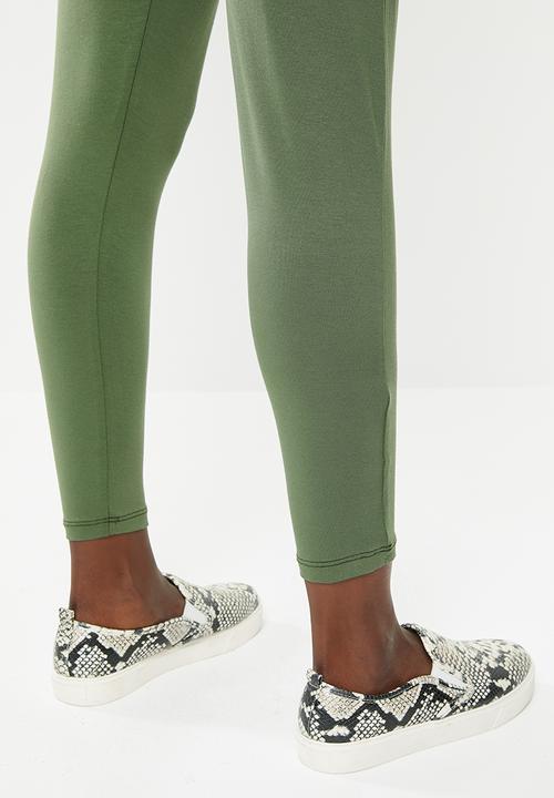 Superbalist - Maternity Relaxed knit pant - khaki1