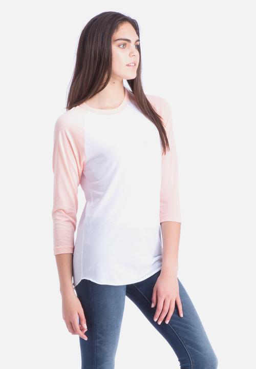 American Apparel - Unisex Poly-Cotton 3/4 Sleeve Raglan Shirt