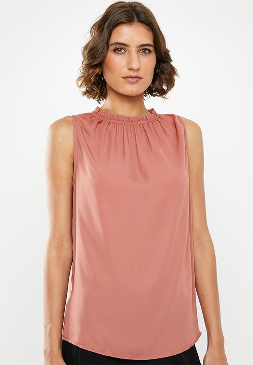 edit - Pleat front vest - pink 