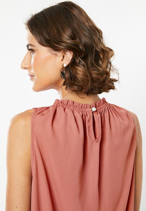 edit - Pleat front vest - pink 