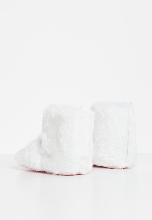 Pop Candy - Baby booties - fluffy white