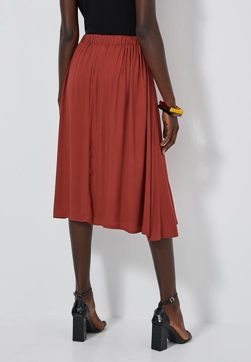Superbalist - Inverted pleat midi skirt - red