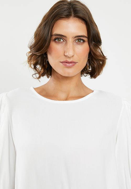 edit - Boxy blouse round neck - white