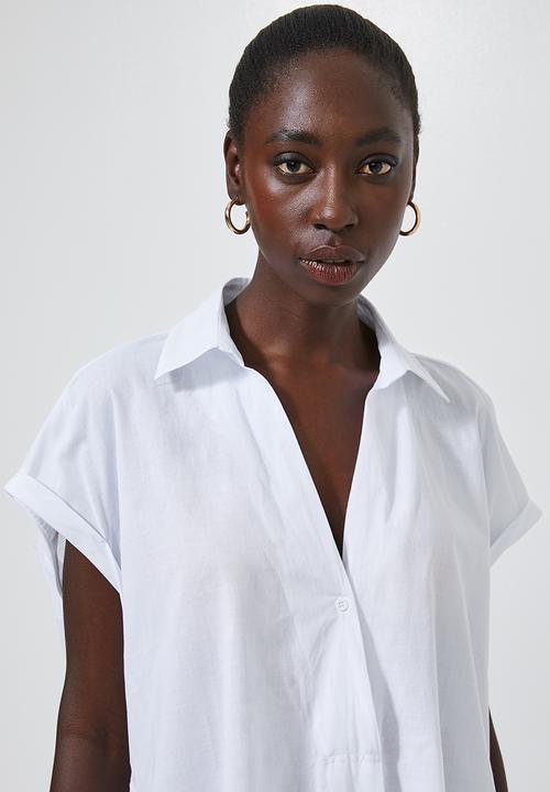 Superbalist - V-neck shell with grown on sleeve - white