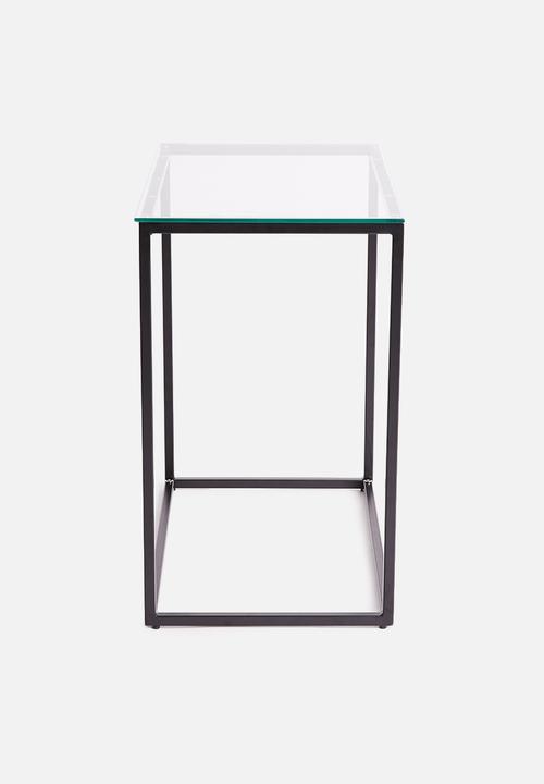 Sixth Floor - Cilla side table - black