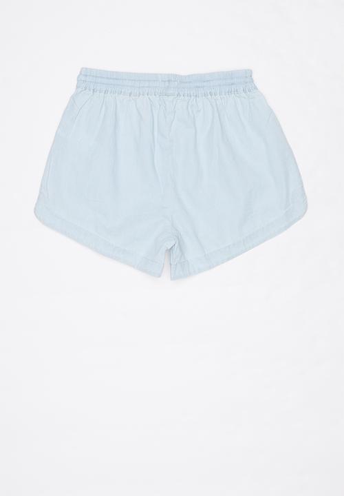 Free by Cotton On - Willow woven short - blue