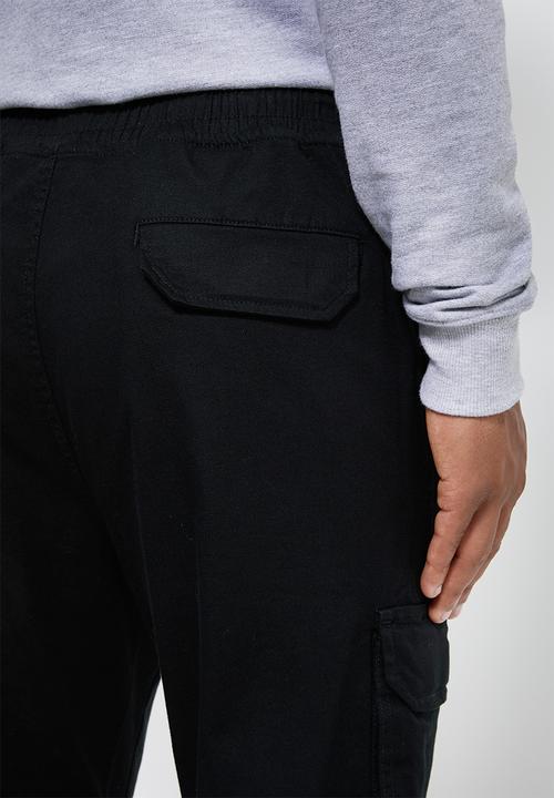 Superbalist - Cuffed utility woven jogger - black