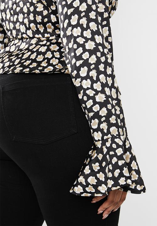 Missguided - Curve irregular animal print button peplum top - multi