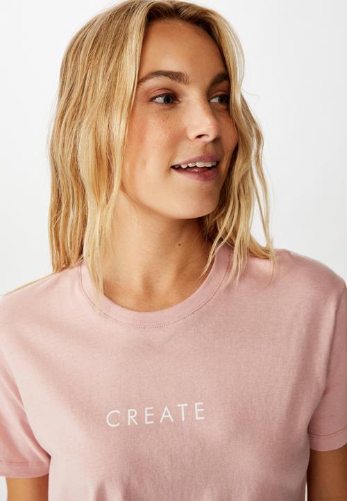 Cotton On - Classic slogan tshirt create - zephyr