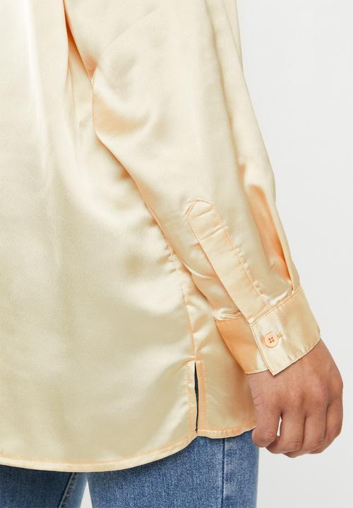 Missguided - Basic satin shirt - gold