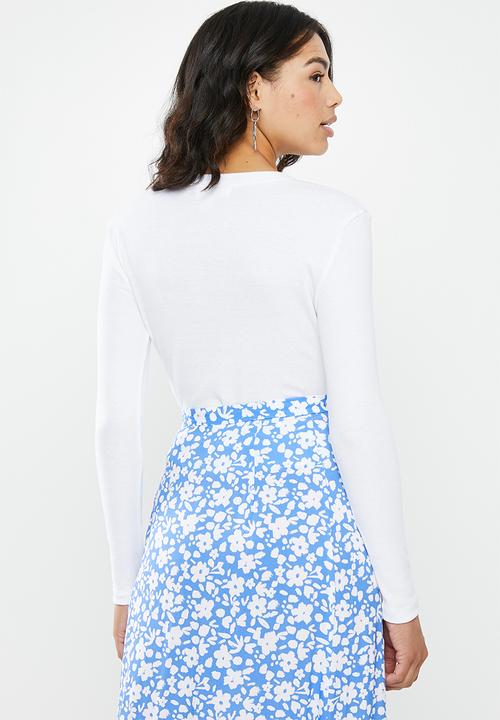 Missguided - Long sleeve crew neck ribbed top - white