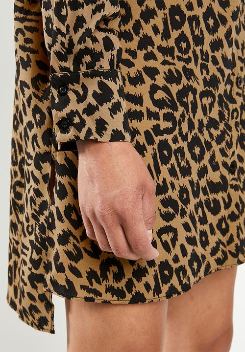 Missguided - Oversized dip back shirt dress leopard - brown & black 