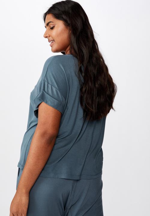 Cotton On - Curve sleep recovery hip grazer T-shirt - blue