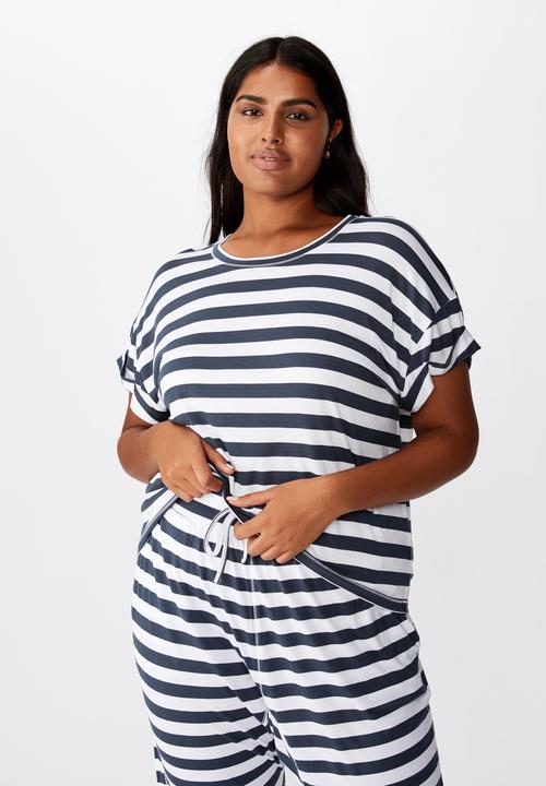 Cotton On - Curve sleep recovery hip grazer T-shirt - navy & white 