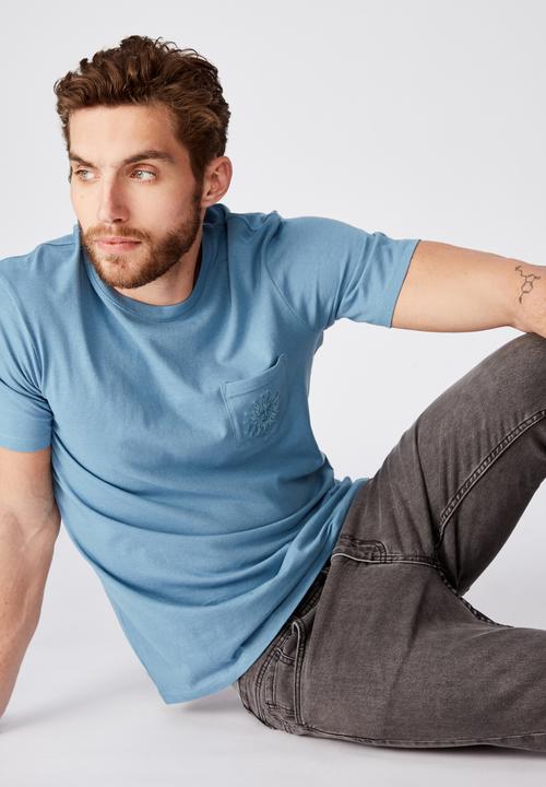 Cotton On - Tbar text short sleeve tee - blue