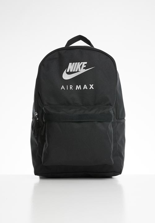 black nike bag