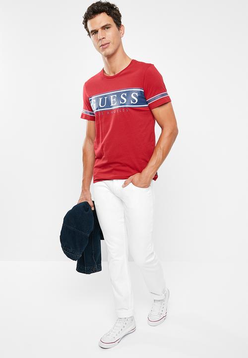 GUESS - Guess horizontal tee - red