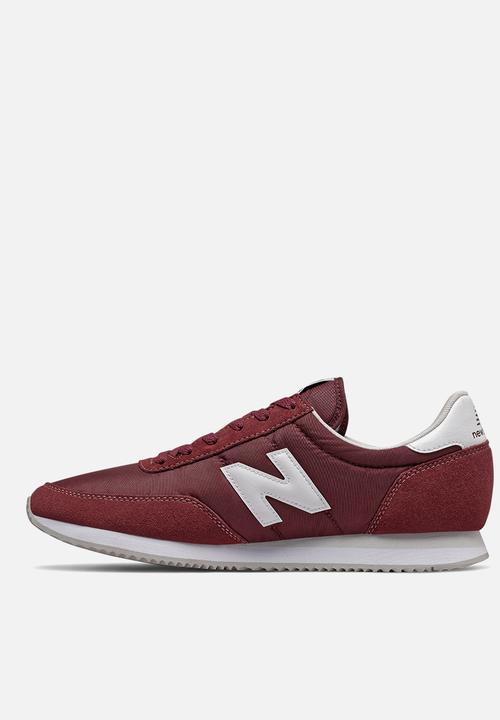 New Balance  - 720 Classic Racer - red / white