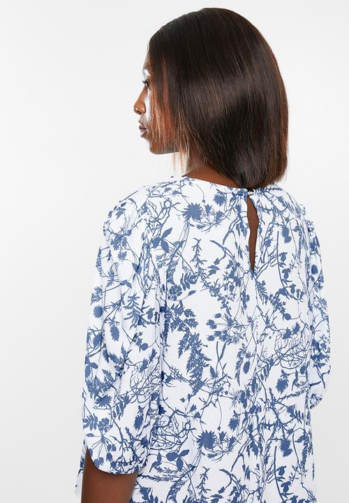 edit - Boxy blouse round neck - blue & white 
