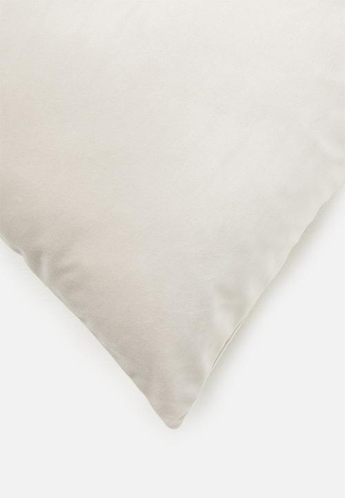 Sixth Floor - Magical cushion cover - fog