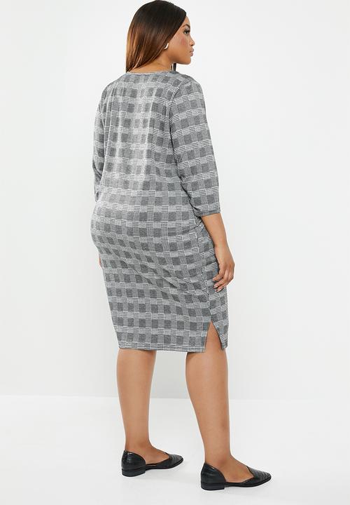 edit Plus - Sleeve detail shift dress - black & white 